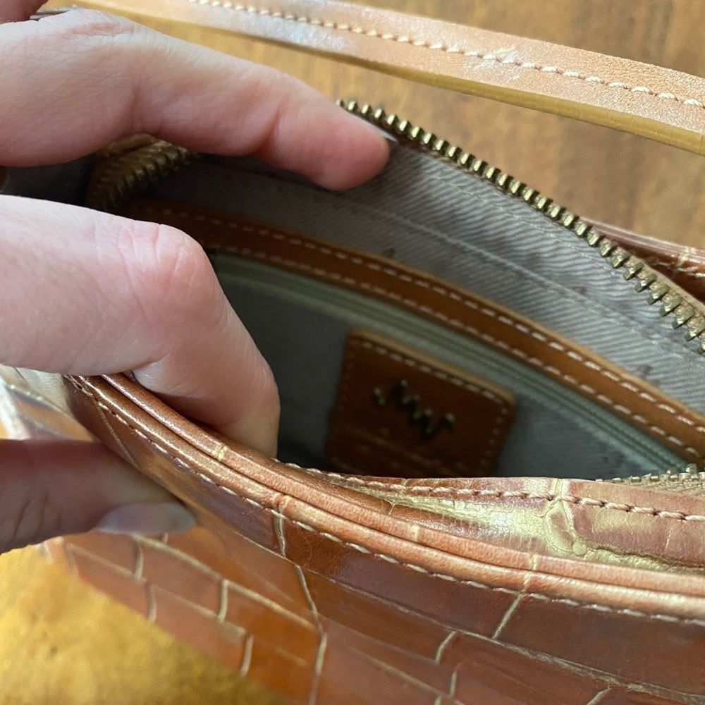 Monsac Brown Crocodile Embossed Shoulder Bag Gold Hardware Vintage Style Purse - Picture 6 of 11